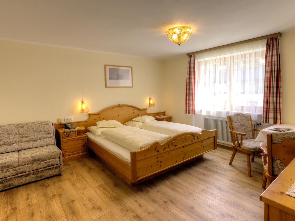 Pension Walkerbach Lech am Arlberg Bagian luar foto